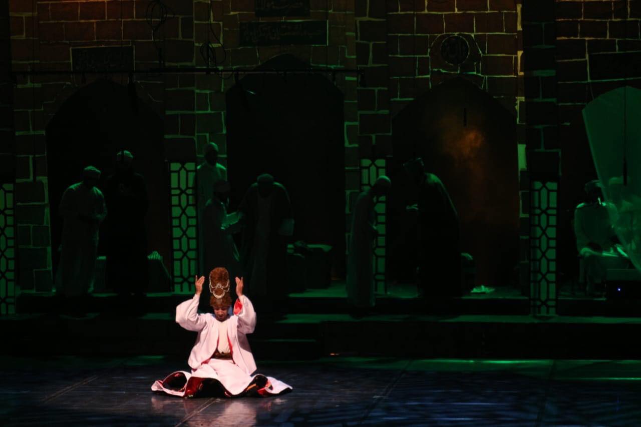 العرض المسرحي "جبر الخواطر"