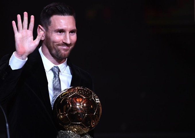 ليونيل ميسي قائد فريق برشلونة ليونيل ميسي قائد فريق برشلونة