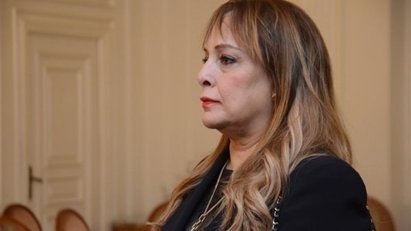إلهام أبو الفتح