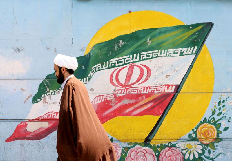 نظام إيران يشعل الحرائق في المنطقة نظام إيران يشعل الحرائق في المنطقة