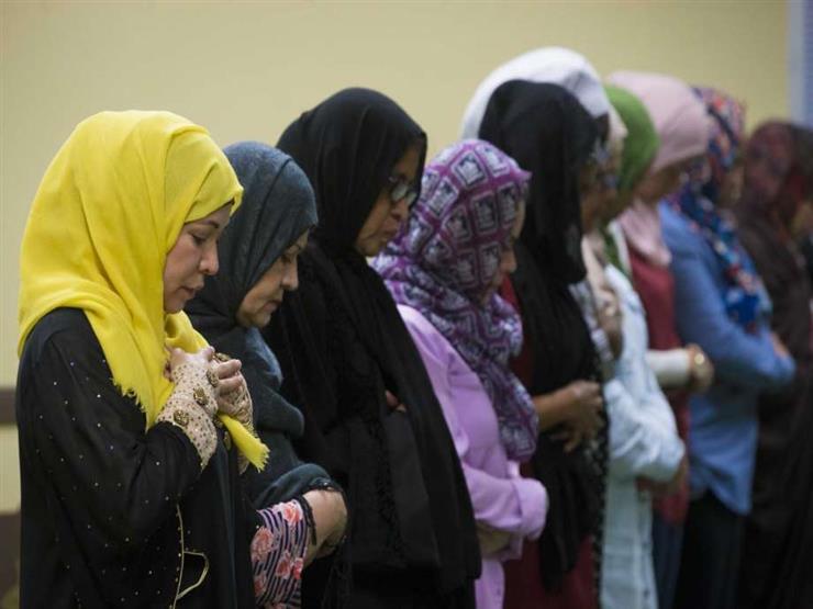 حكم صلاة الجماعة للنساء حكم صلاة الجماعة للنساء