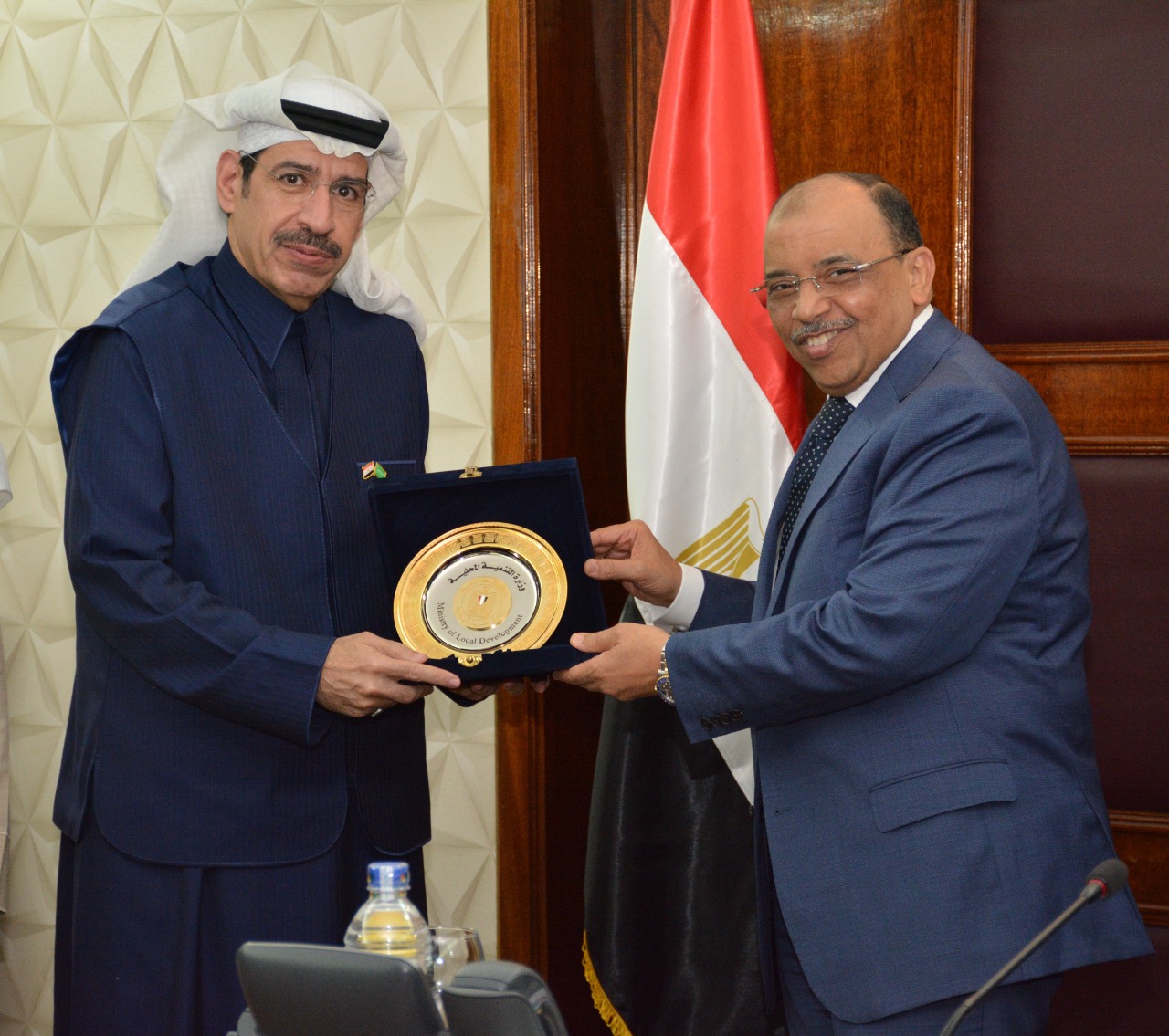 وزير التنمية المحلية ورجال اعمال سعوديين وزير التنمية المحلية ورجال اعمال سعوديين