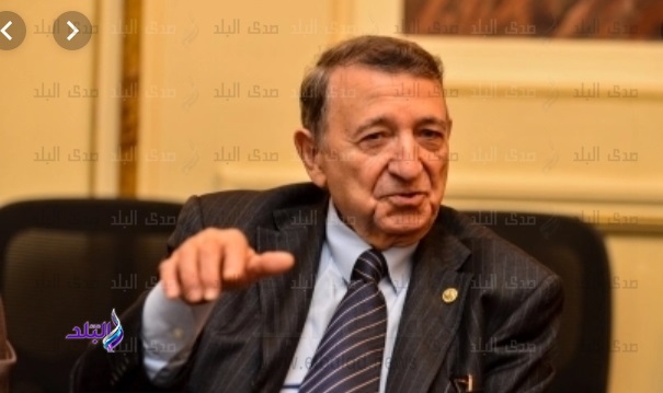 الدكتور مصطفى السيد