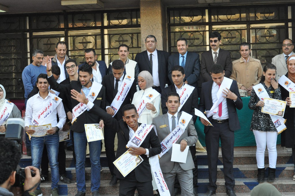 5 كليات بجامعة المنيا تتزين للاحتفال بتنصيب اتحاد الطلاب