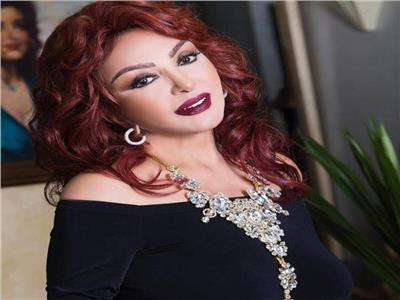 نبيلة عبيد