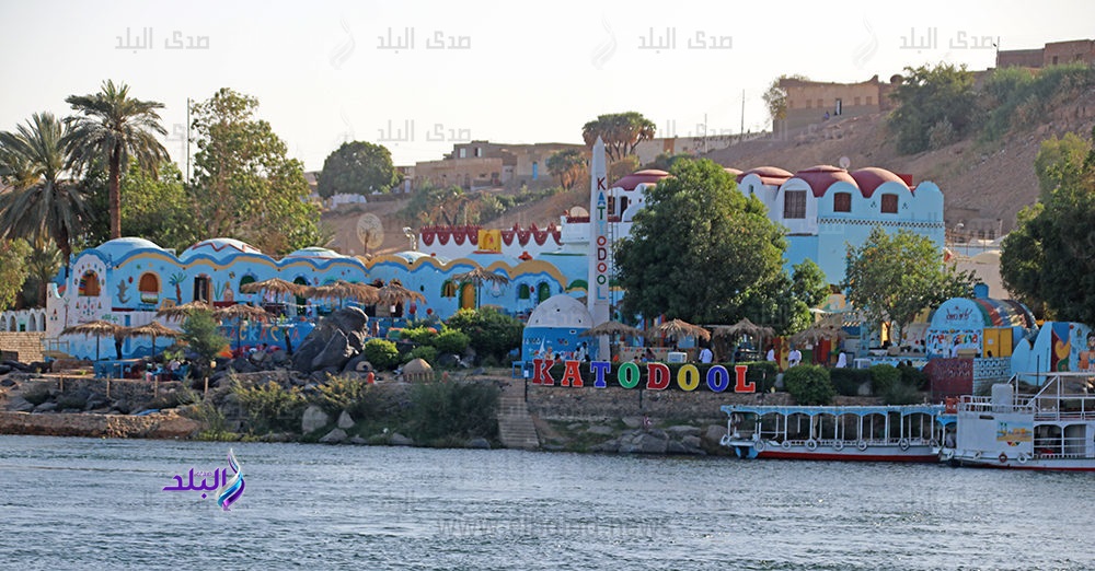 قرية غرب سهيل في أسوان 