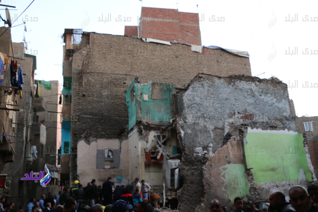 إنهيار عقار بحى بولاق 