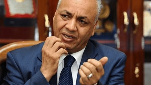 مصطفى بكرى
