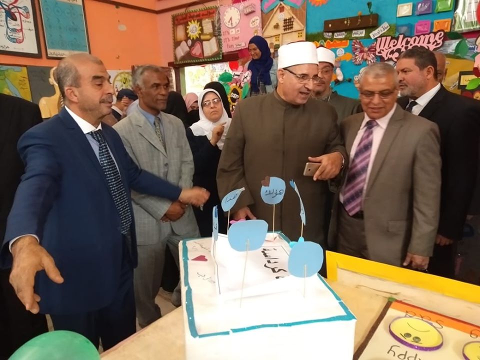 افتتاح المعرض السنوي الخامس للوسائل التعليمية بمنطقة الجيزة