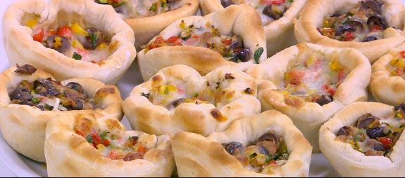  طريقة عمل كب بيتزا بالتونة 
