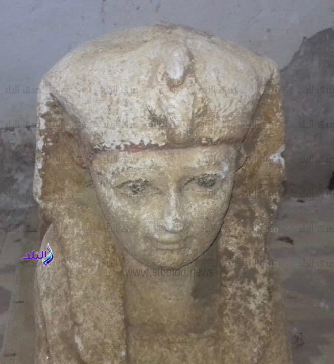 تمثال ملكي علي هيئة ابي الهول