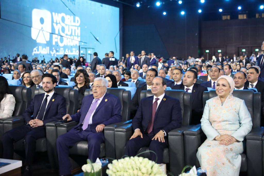 الرئيس عبد الفتاح السيسي الرئيس عبد الفتاح السيسي
