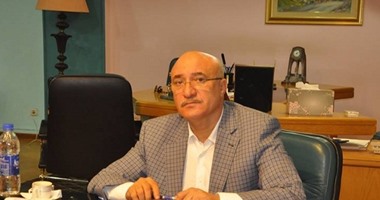 سمير حلبية رئيس النادي المصري سمير حلبية رئيس النادي المصري