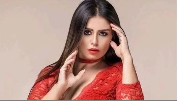منة فضالى
