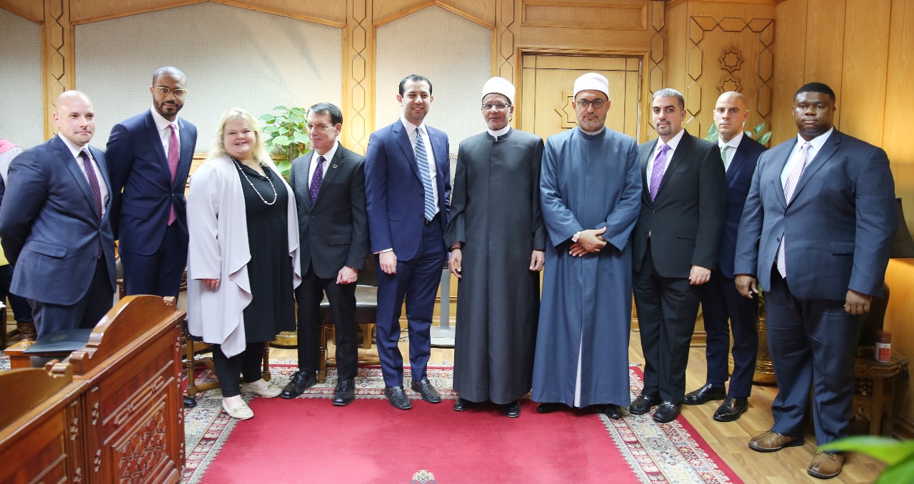 جانب من اللقاء جانب من اللقاء