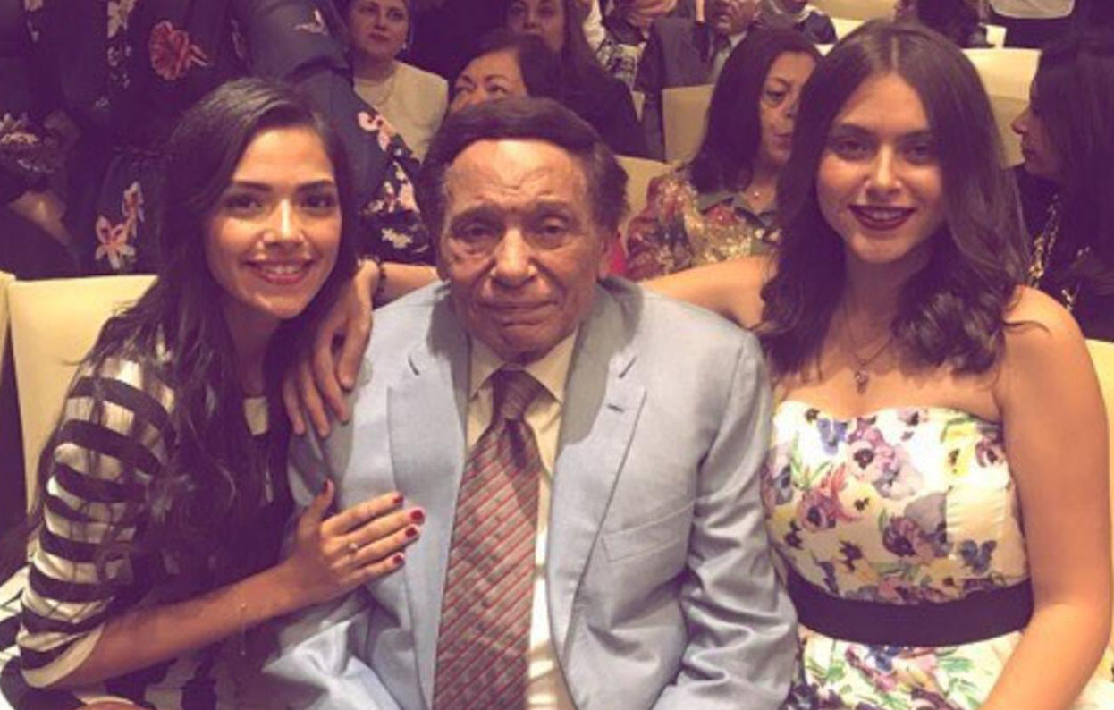 نور ابنة شقيق الزعيم عادل إمام وعادل إمام وشقيقتها فرح 