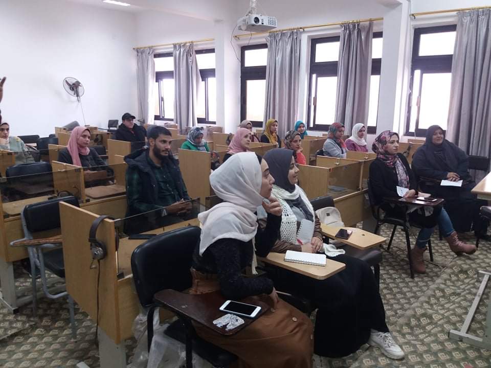 جامعة العريش تنظم الدورة الأولى للحصول على التويفل في اللغة 