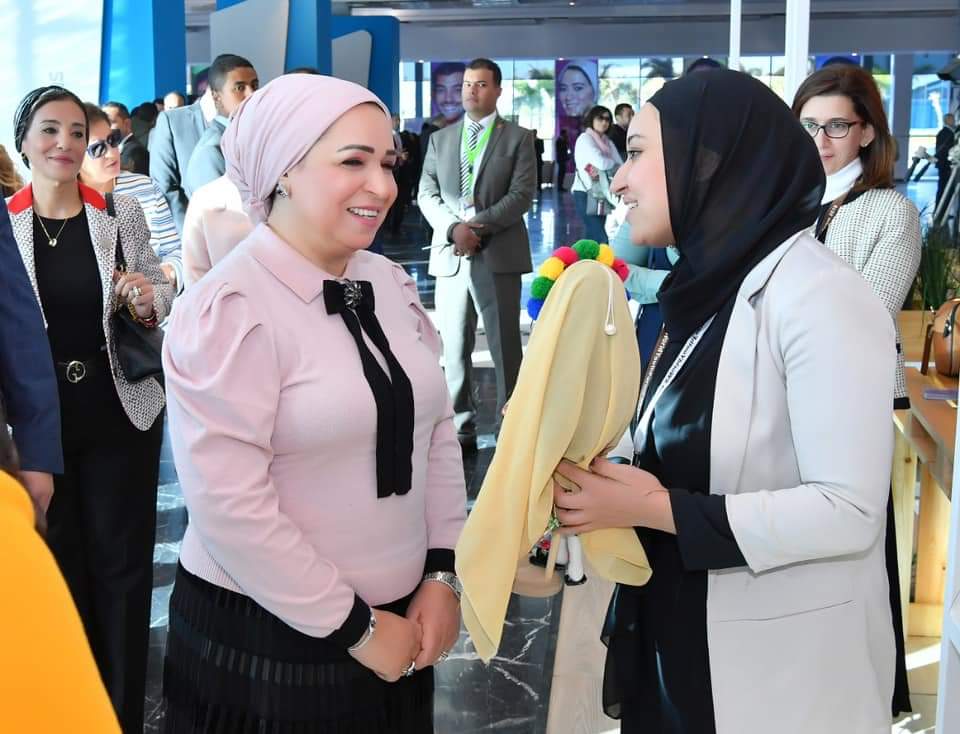  السيدة انتصار السيسي قرينة رئيس الجمهورية 