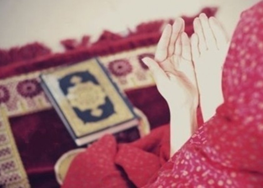 أصلي ولا أستطيع المداومة..فما علاج ذلك ؟ علي جمعة يرد