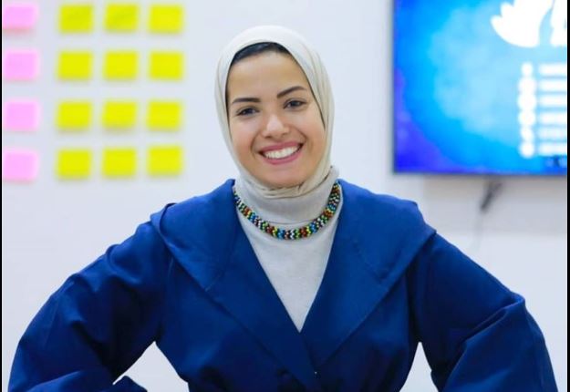 الاعلامية اّية عبد الرحمن 