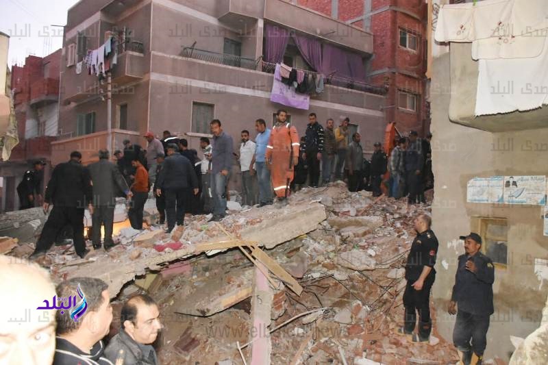 العقار المنهار