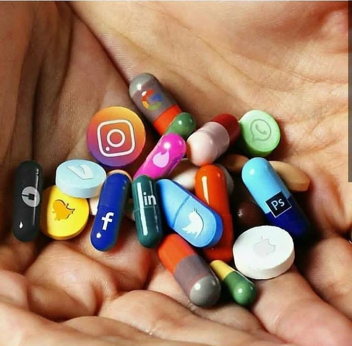 تطبيقات الهواتف الذكية