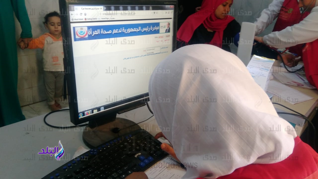 فحص 180 ألفًا خلال مبادرة دعم صحة المرأة في كفر الشيخ| صور