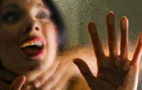 بالخنق حتى الموت