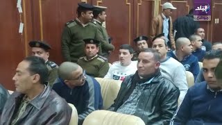 راجح بالملابس البيضاء