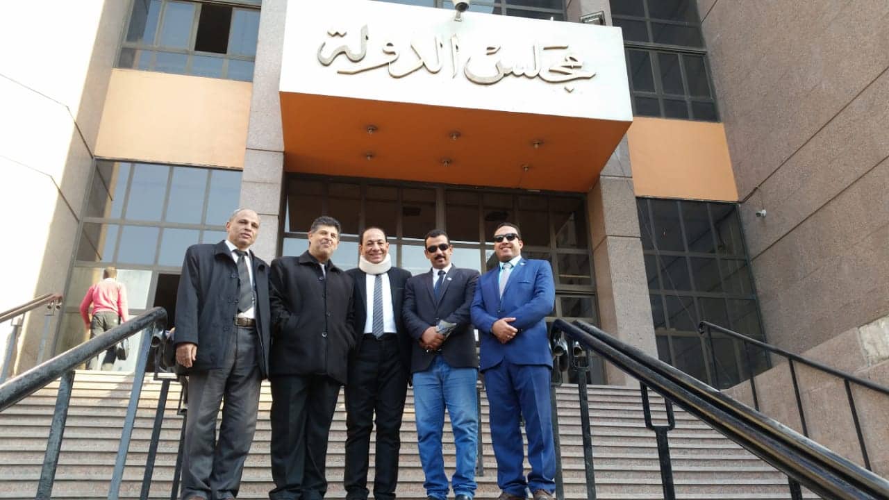 القضاء الإداري يحكم بوقف الانتخابات المبكرة لنقابة العلميين القضاء الإداري يحكم بوقف الانتخابات المبكرة لنقابة العلميين