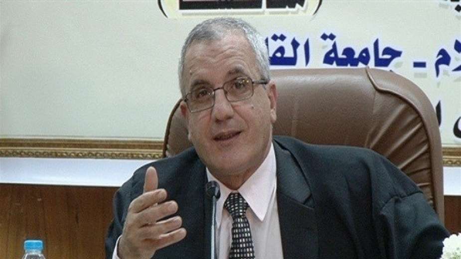  الدكتور محمد المرسى أستاذ الإعلام بجامعة القاهرة