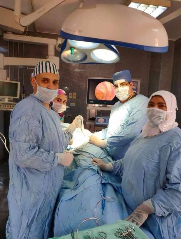 إجراء أول جراحة لاستئصال الرئة بالمنظار بمستشفى بنها الجامعي