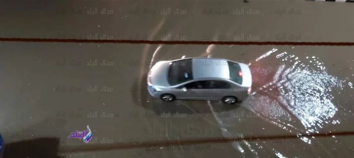 الطقس السيئ