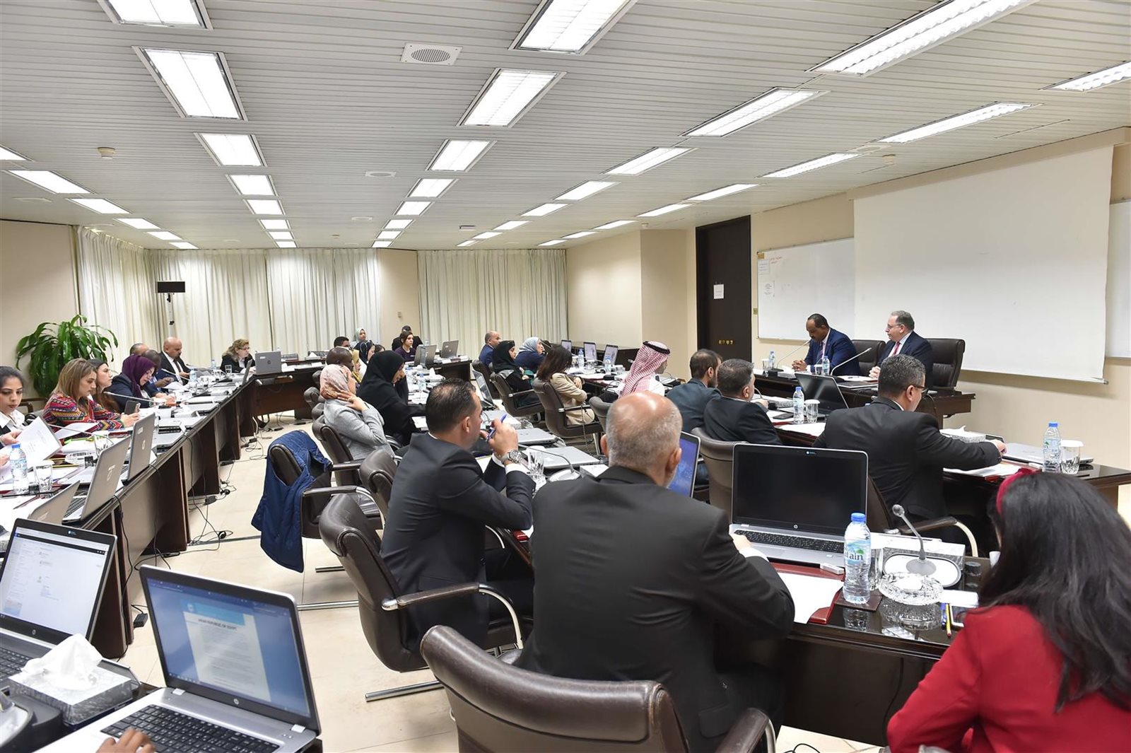 خلال اجتماع الصندوق