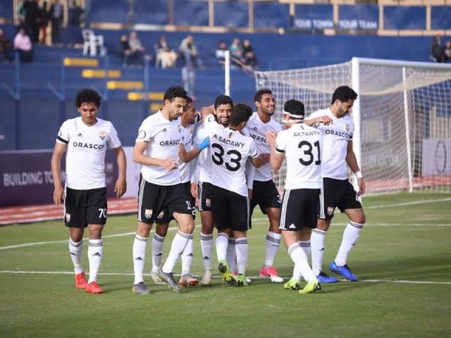 لاعبو الجونة 