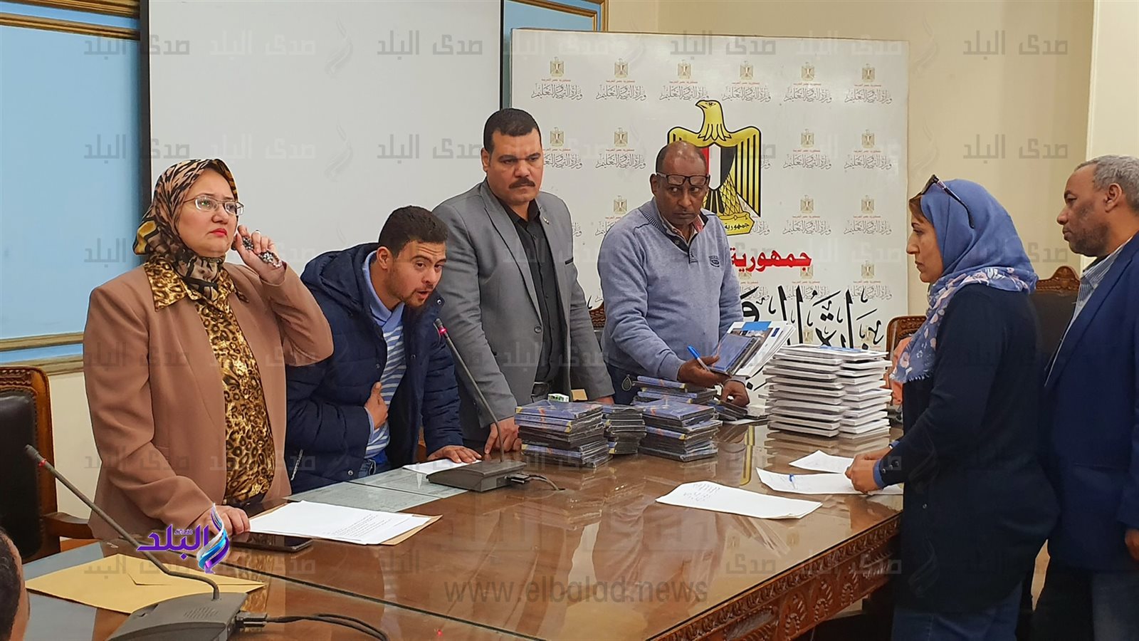 توزيع نسخ اضافية من القاموس الاشارى الموحد للصم