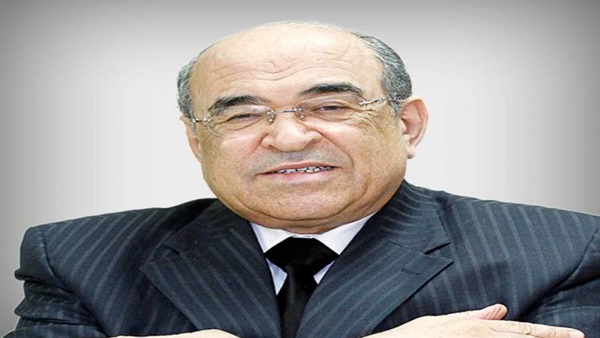 مصطفي الفقي