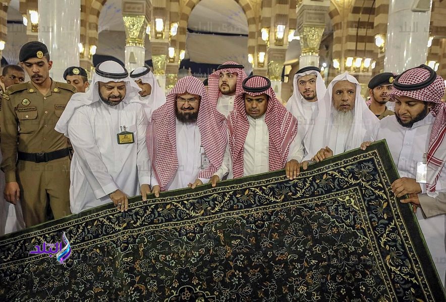 سجاد جديد في المسجد النبوي سجاد جديد في المسجد النبوي
