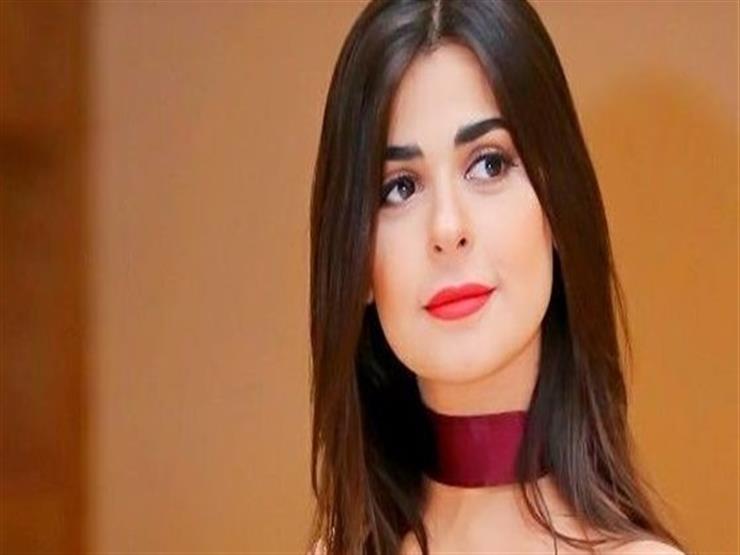 الفنانة رانيا منصور 