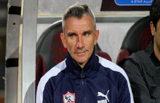 كارتيرون المدير الفني لنادي الزمالك 