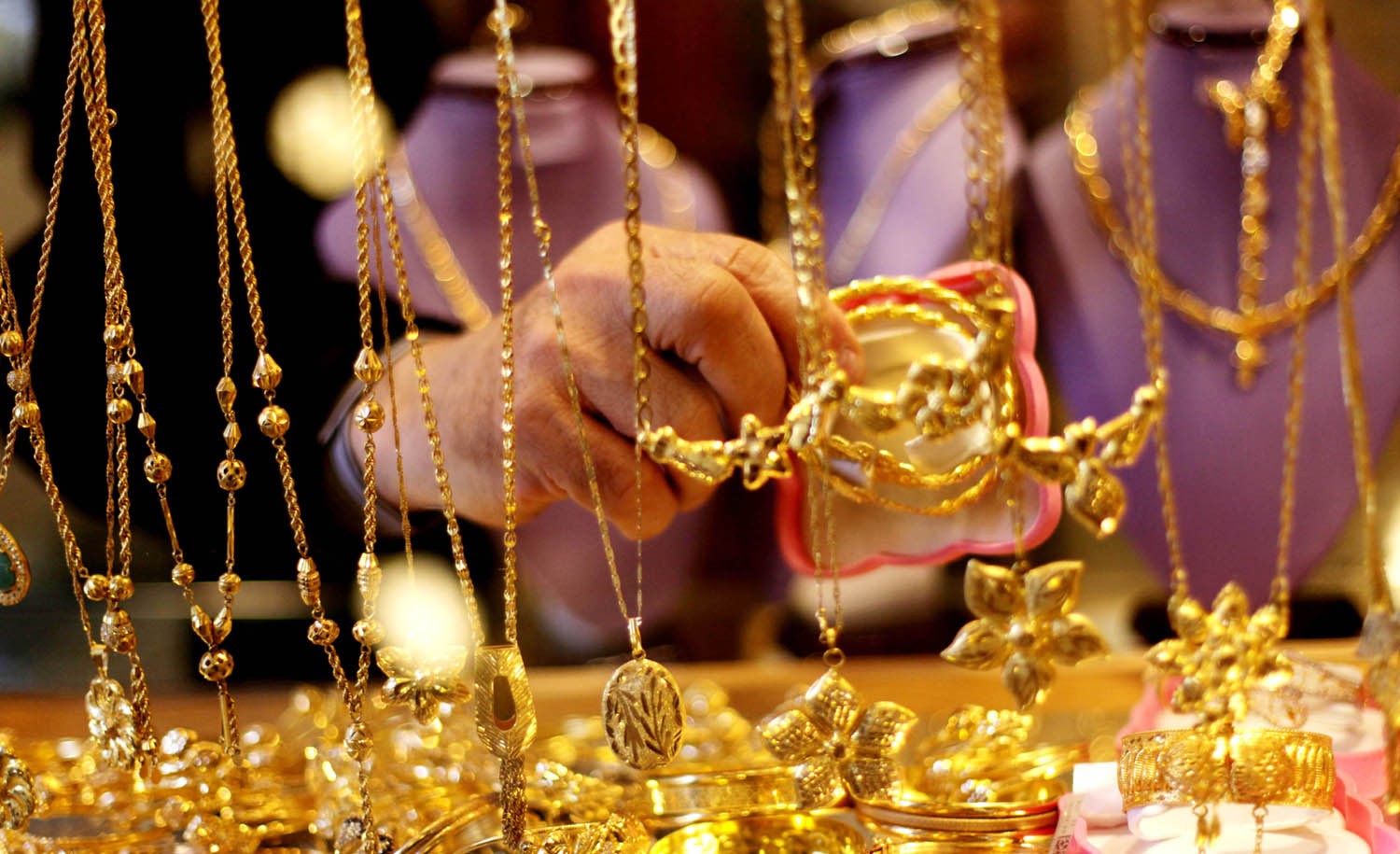 أسعار الذهب في مصر اليوم الجمعة 27-12-2019  أسعار الذهب في مصر اليوم الجمعة 27-12-2019