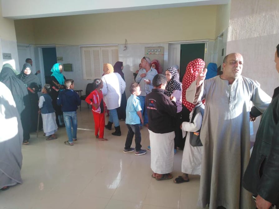 رئيس جامعة طنطا يشكر المشاركين بقافلة البحر الاحمر الطبية