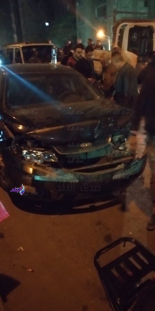 اصطدام سيارة ملاكي بميكروباص بسبب السرعة الزائدة في المنيب اصطدام سيارة ملاكي بميكروباص بسبب السرعة الزائدة في المنيب