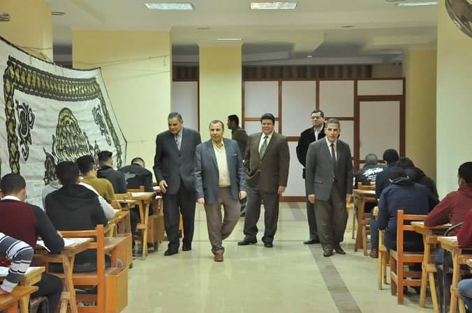 رئيس جامعة كفر الشيخ