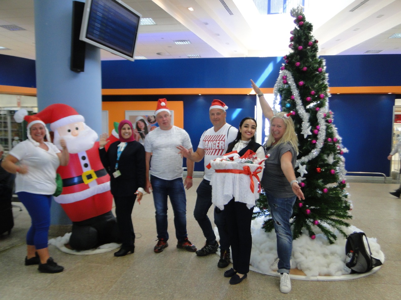 مطار َمرسى علم