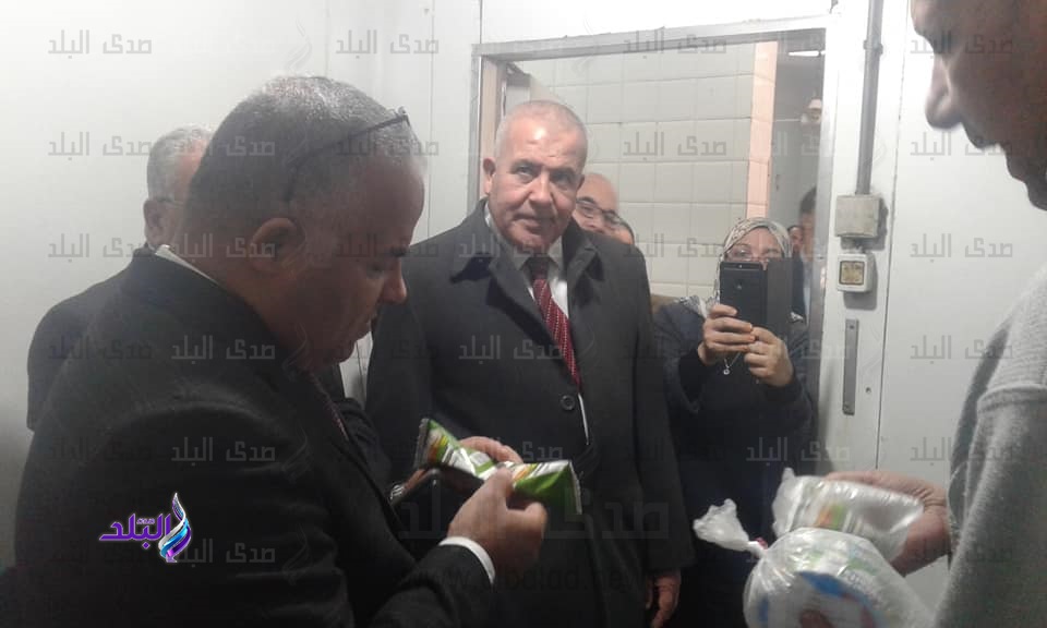 مدير تعليم الاسماعيلية يطمئن علي سلامة الوجبات الغذائية