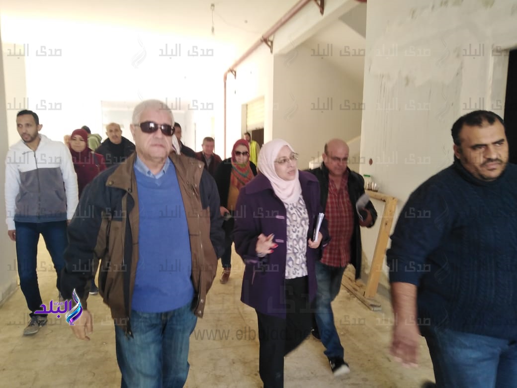 نائب المحافظ تتفقد السوق نائب المحافظ تتفقد السوق