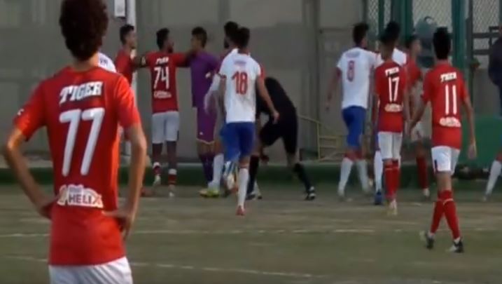 جانب من الخناقة