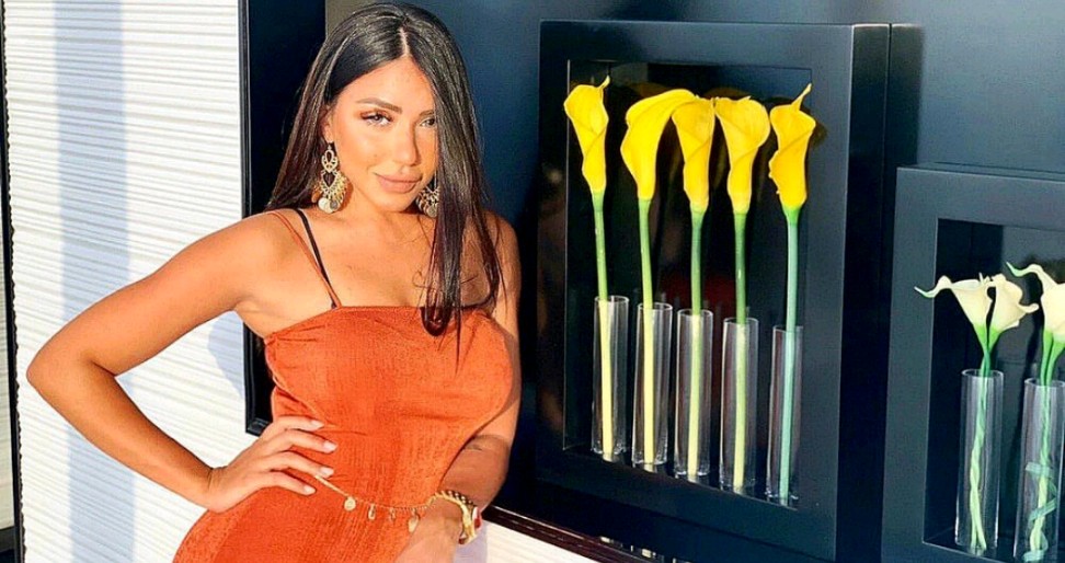 سارة سلامة سارة سلامة
