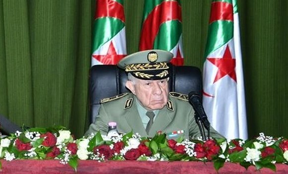 رئيس أركان الجيش الوطني الشعبي بالنيابة، اللواء سعيد شنقريحة رئيس أركان الجيش الوطني الشعبي بالنيابة، اللواء سعيد شنقريحة